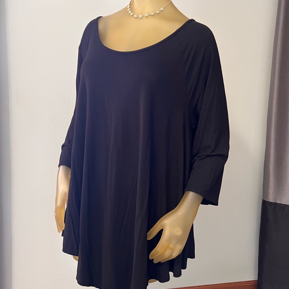 Black (Green Envelope Brand) Tunic